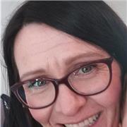 Laureata in Lingue e Letterature straniere impartisce lezioni d'inglese per studenti di elementari, medie e superiori